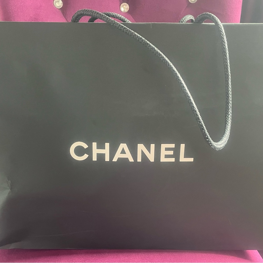 🚨 SOLD 🚨 Luxury bags - Assorted - Picture 8 of 15